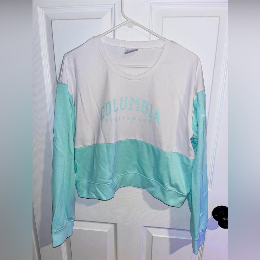 Columbia color block crop top